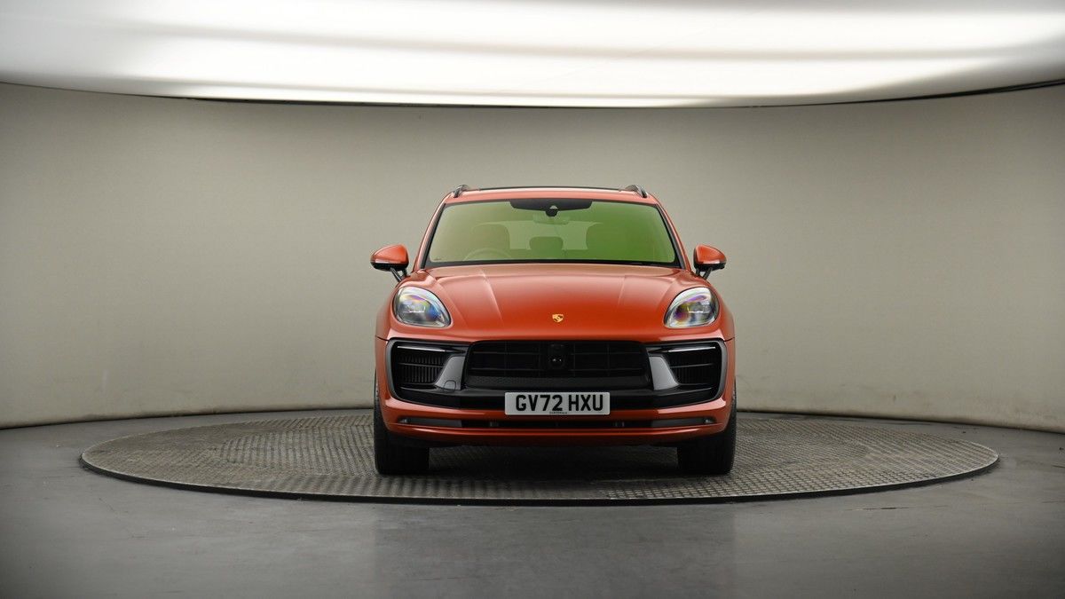 Porsche Macan Image 18