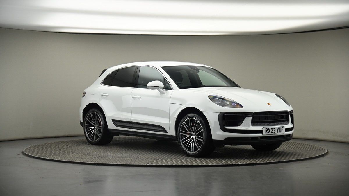 More views of Porsche Macan