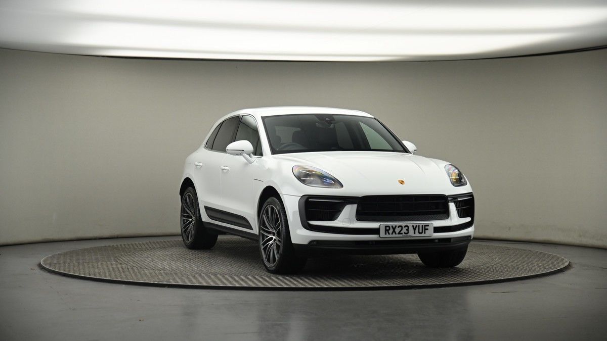 More views of Porsche Macan