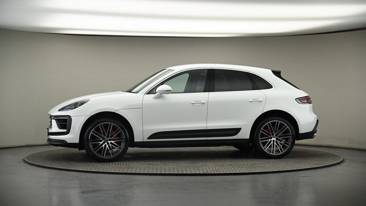 More views of Porsche Macan