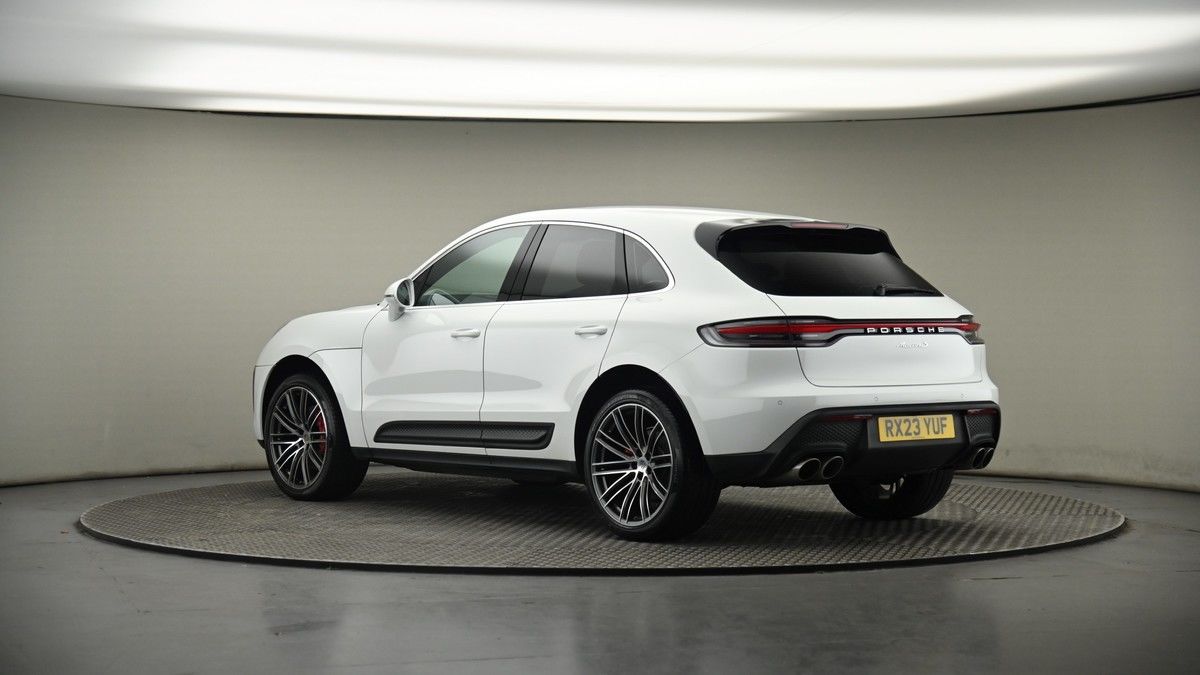 More views of Porsche Macan