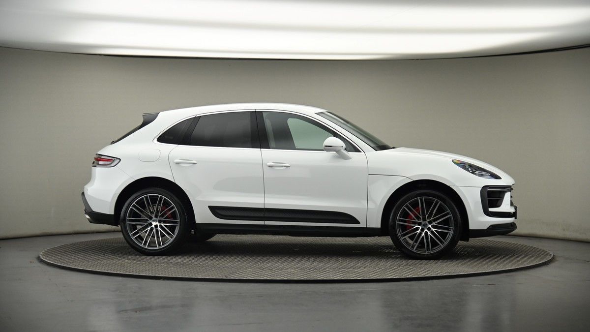 More views of Porsche Macan