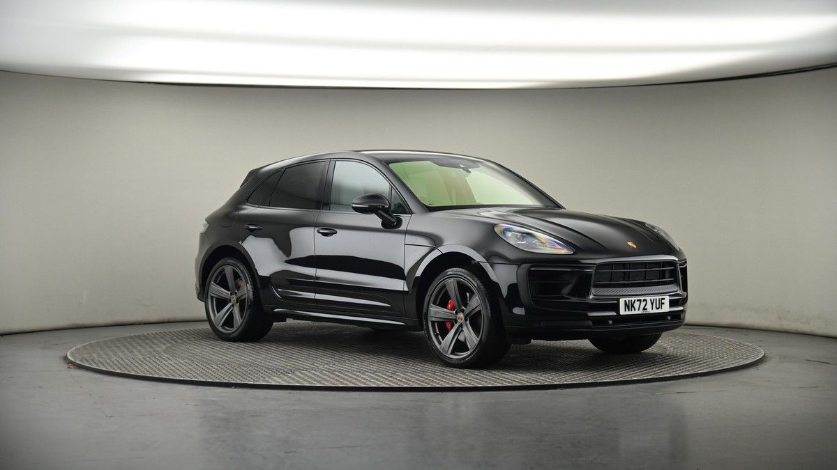 More views of Porsche Macan