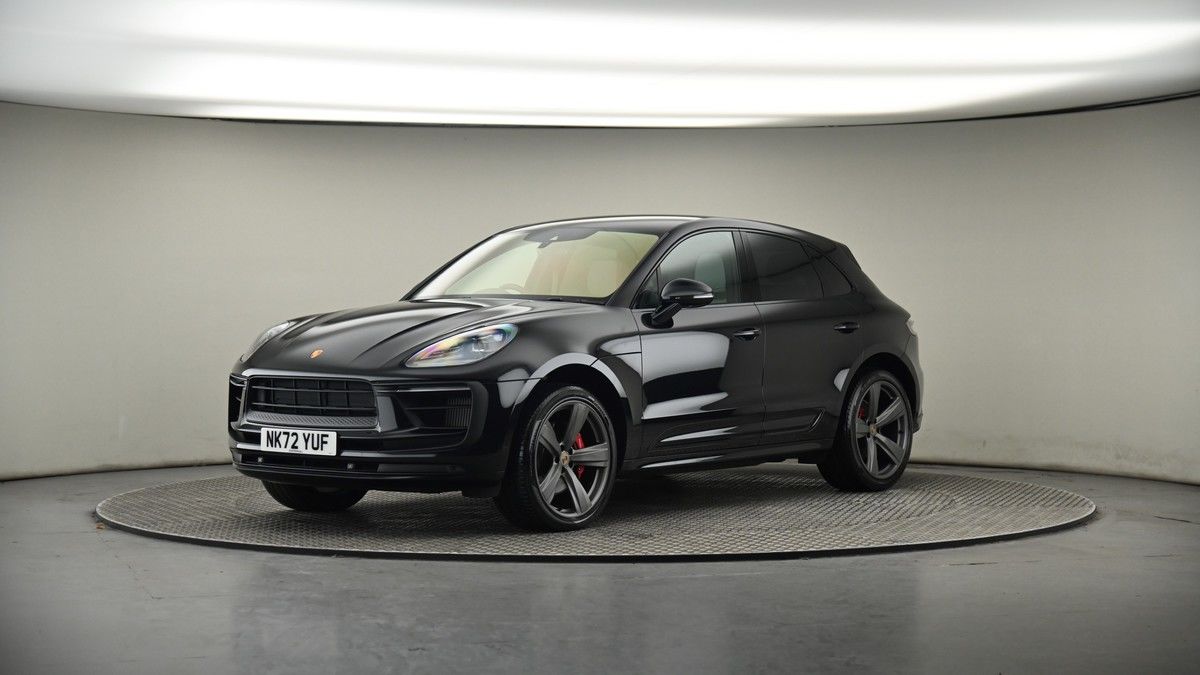 More views of Porsche Macan