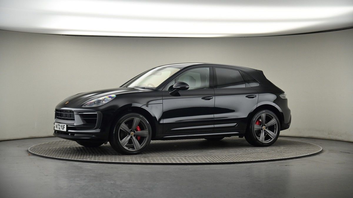 More views of Porsche Macan