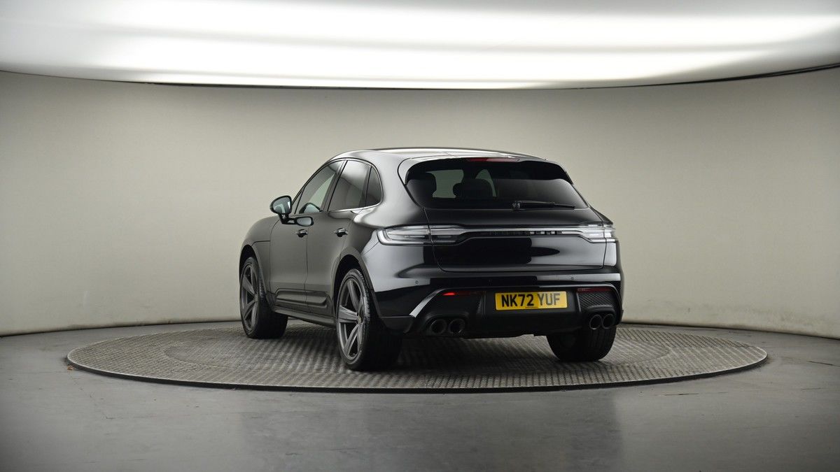 More views of Porsche Macan