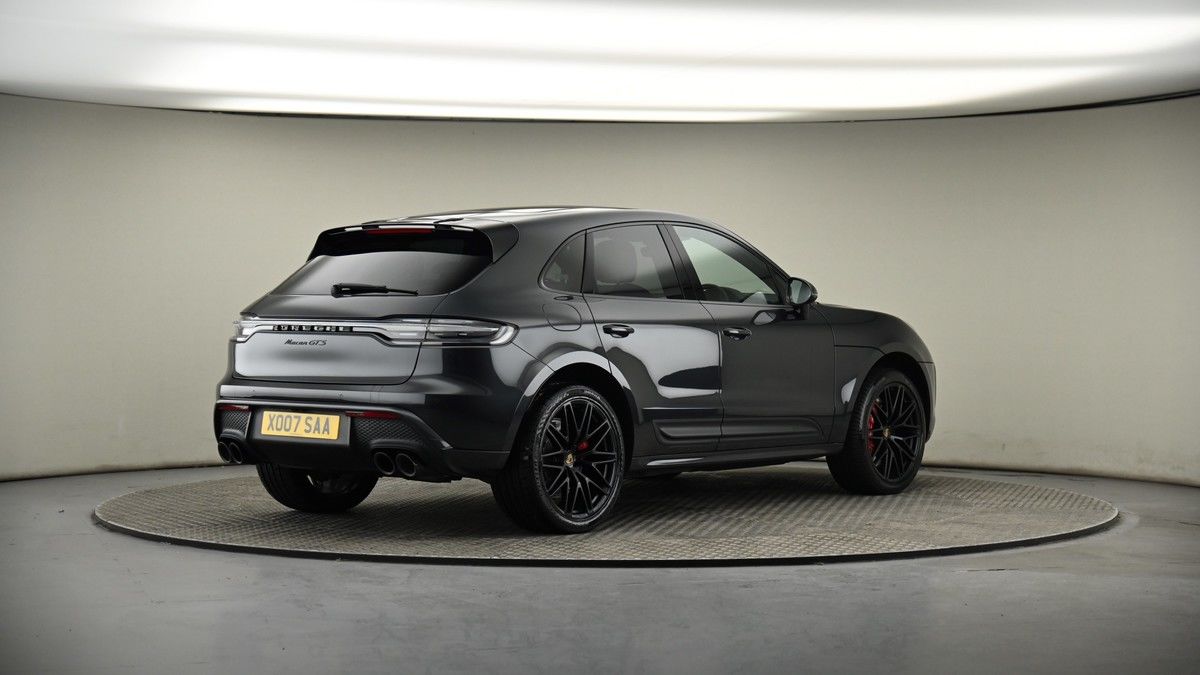 Porsche Macan Image 7