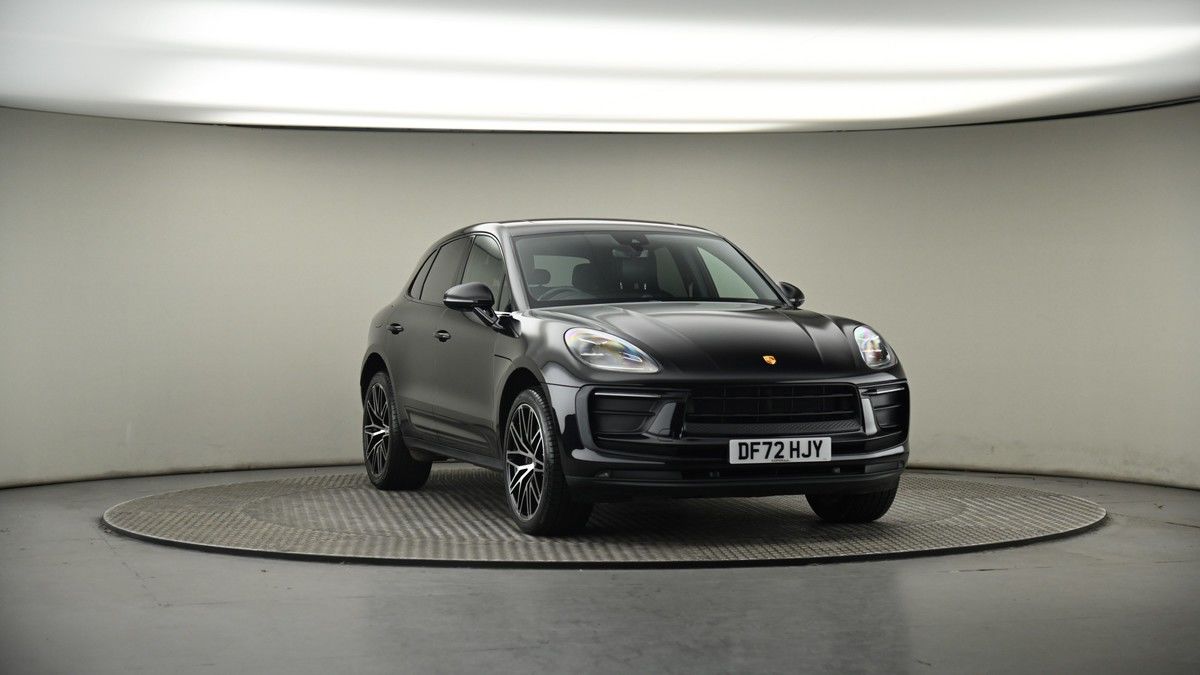 More views of Porsche Macan