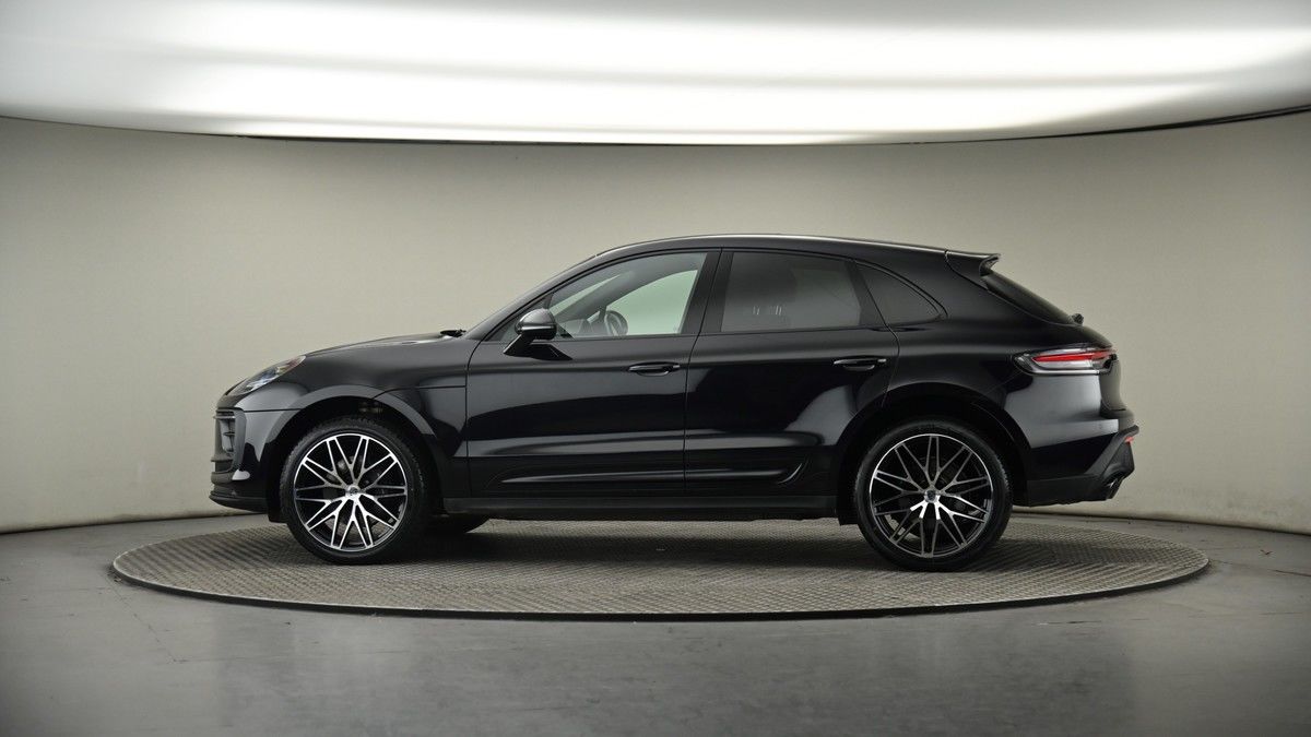 More views of Porsche Macan