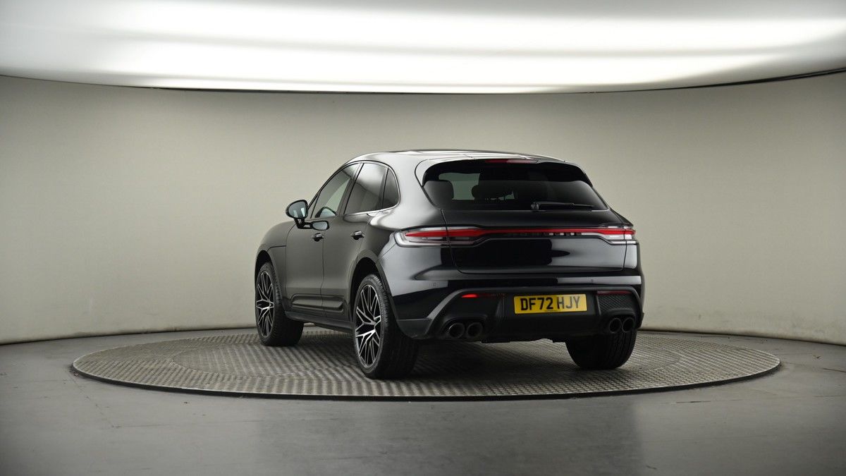 More views of Porsche Macan