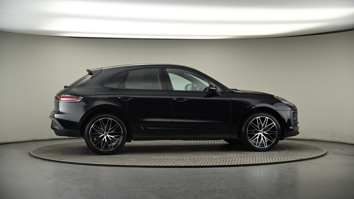 More views of Porsche Macan