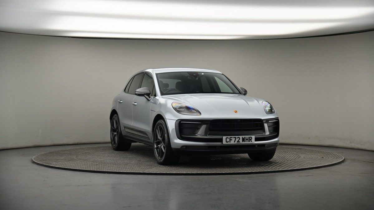 More views of Porsche Macan