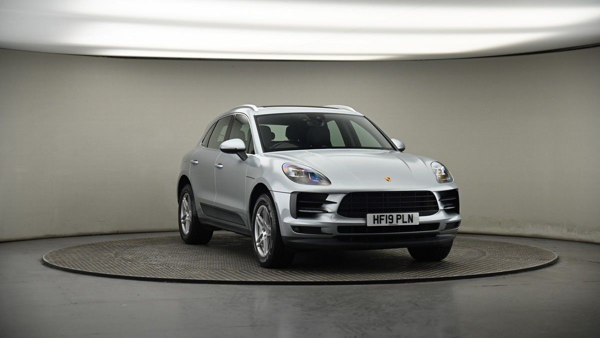 More views of Porsche Macan