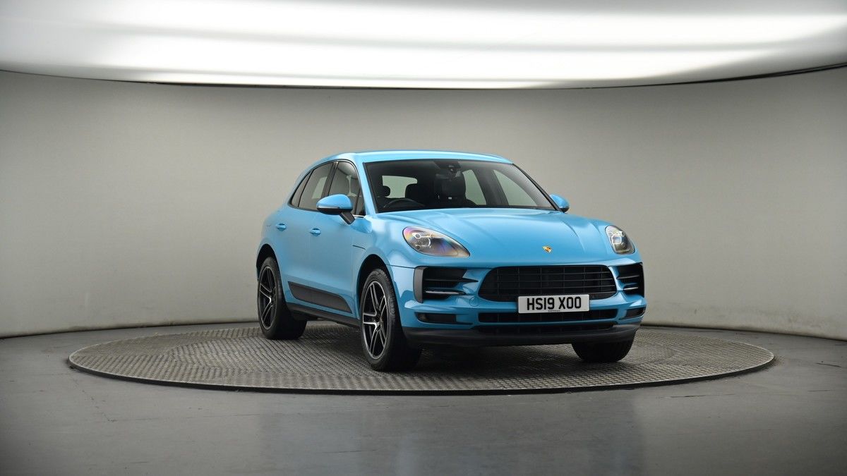 More views of Porsche Macan