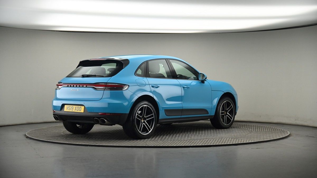 Porsche Macan Image 7