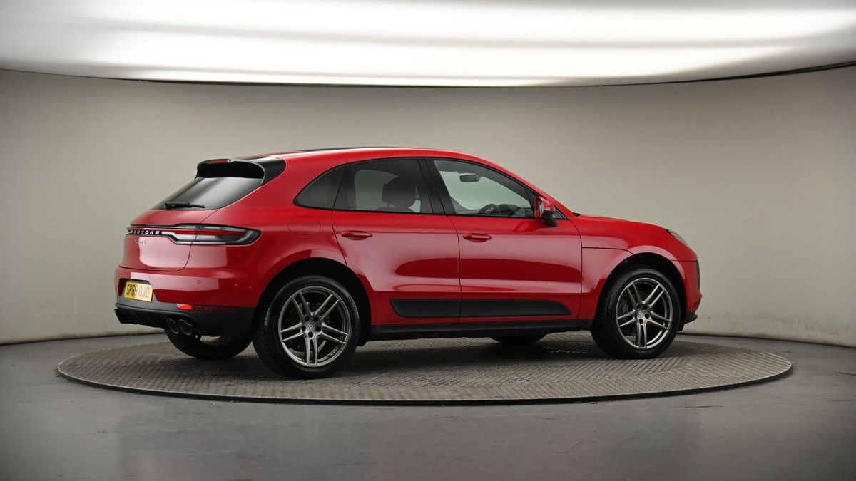 More views of Porsche Macan