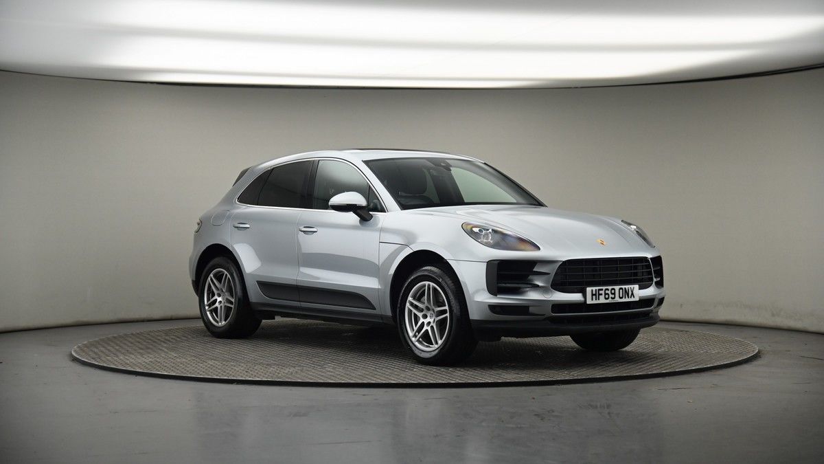 More views of Porsche Macan