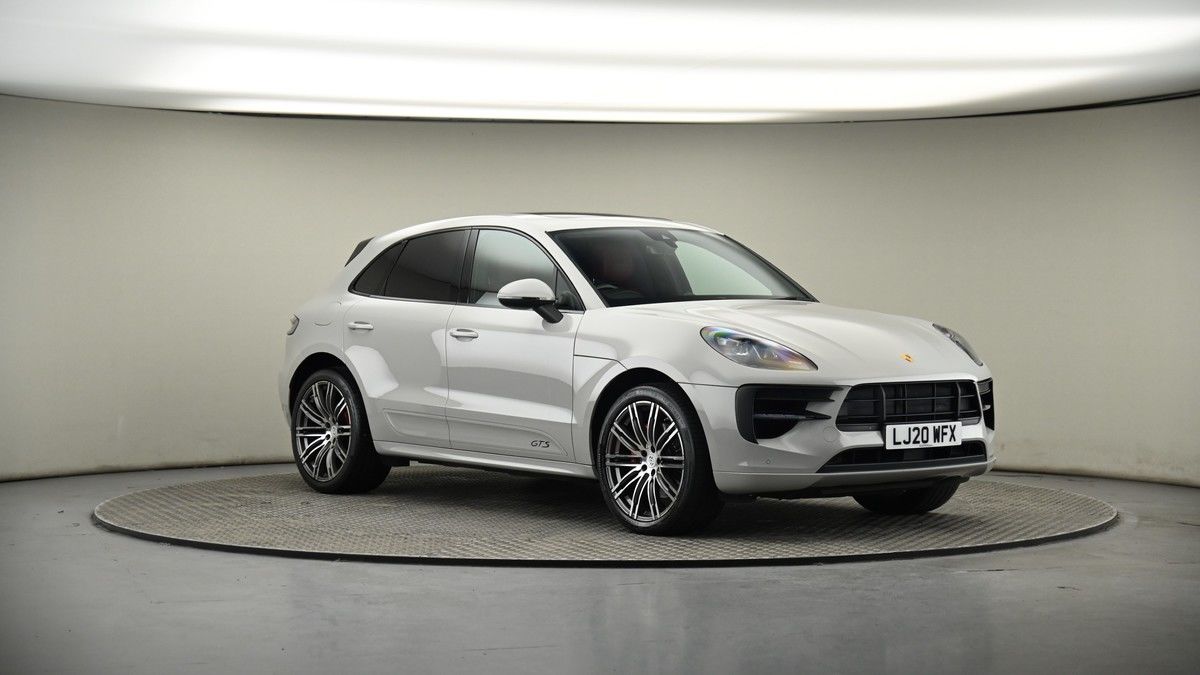 More views of Porsche Macan