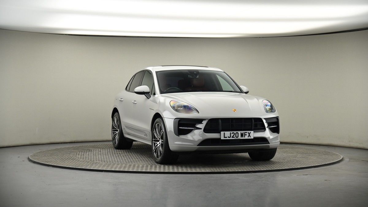 More views of Porsche Macan