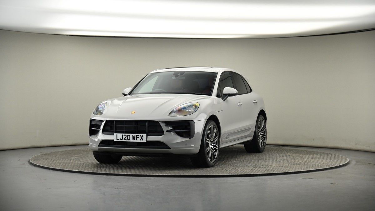 More views of Porsche Macan