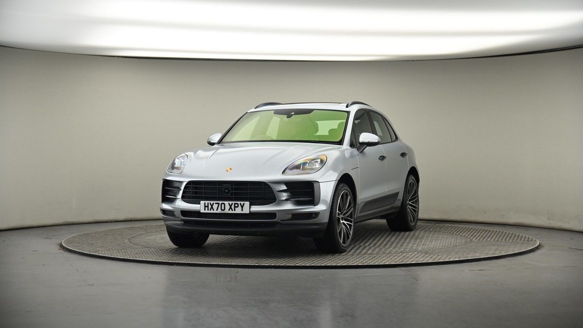 More views of Porsche Macan