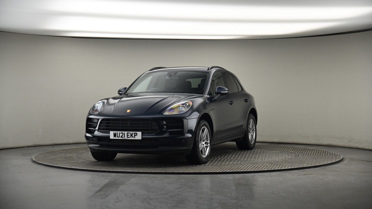 More views of Porsche Macan