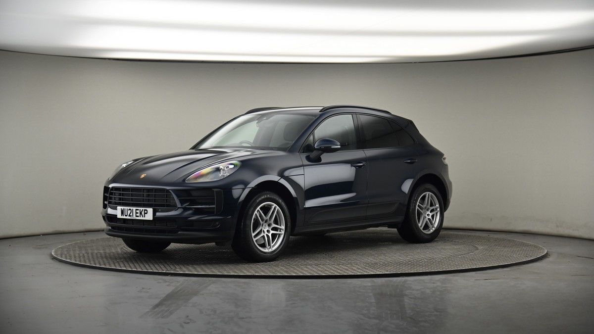 More views of Porsche Macan