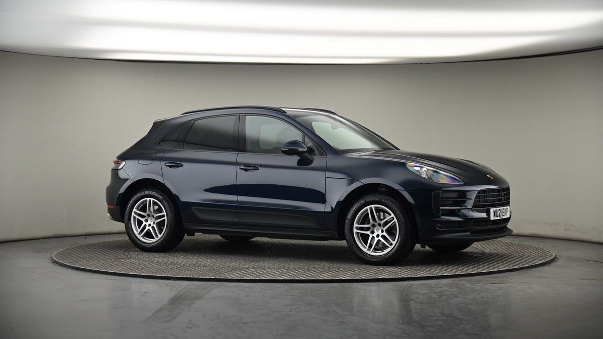 More views of Porsche Macan