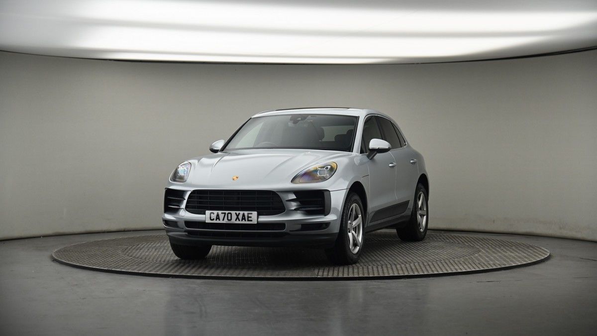 More views of Porsche Macan