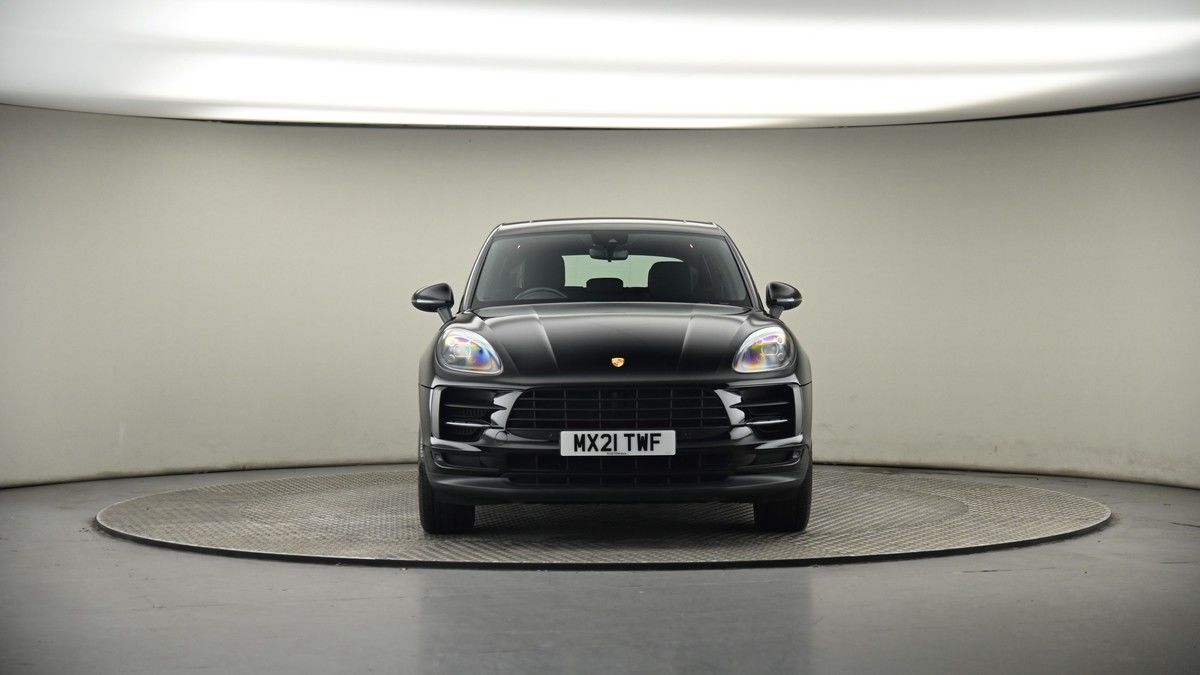 Porsche Macan Image 18