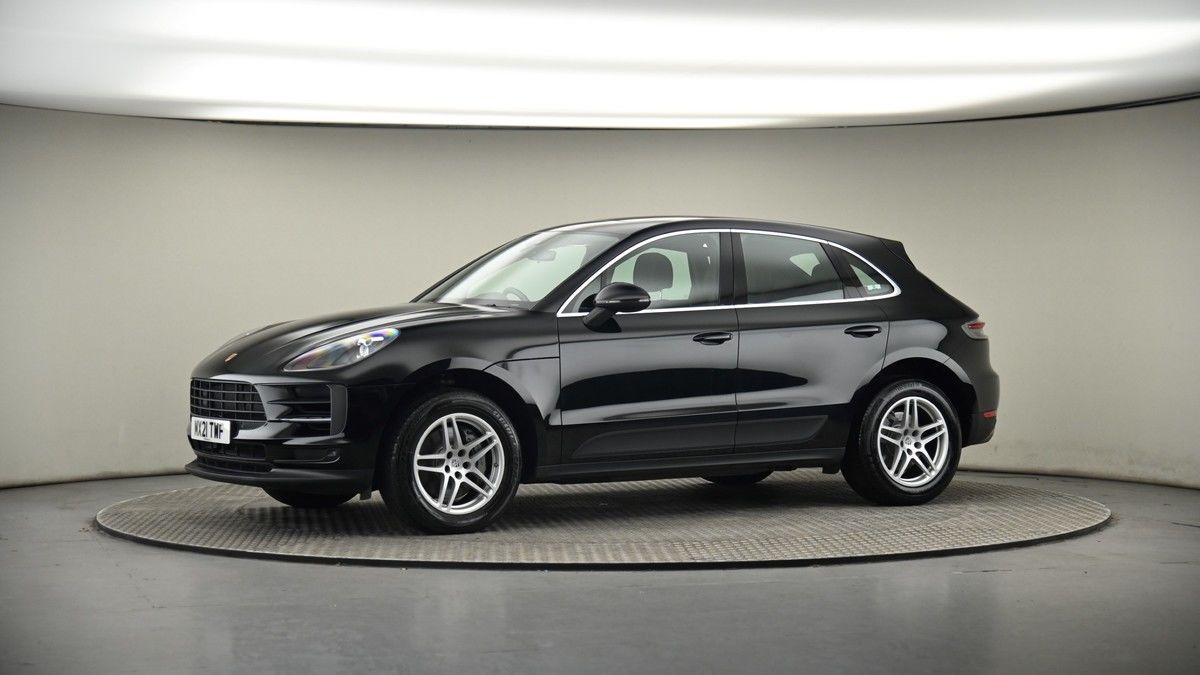 More views of Porsche Macan