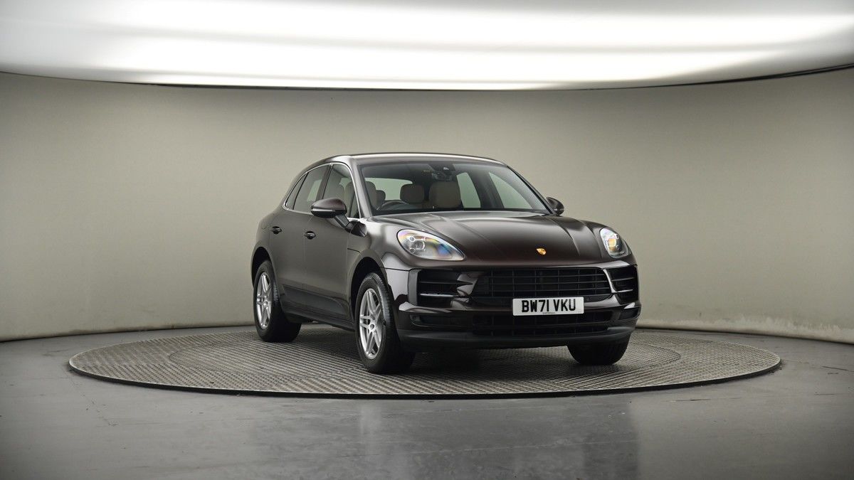 More views of Porsche Macan