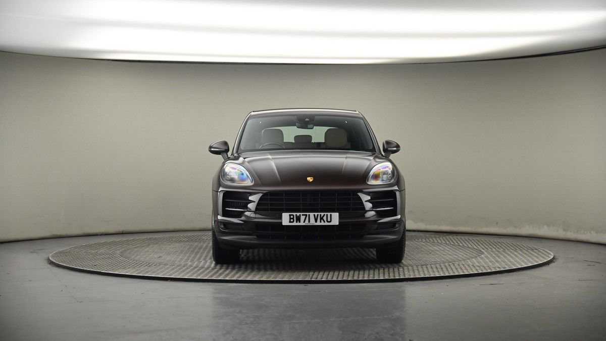 More views of Porsche Macan