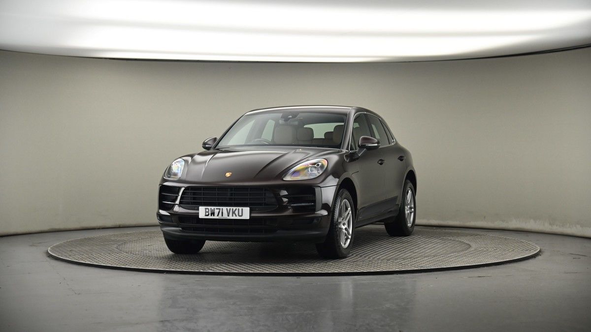 More views of Porsche Macan