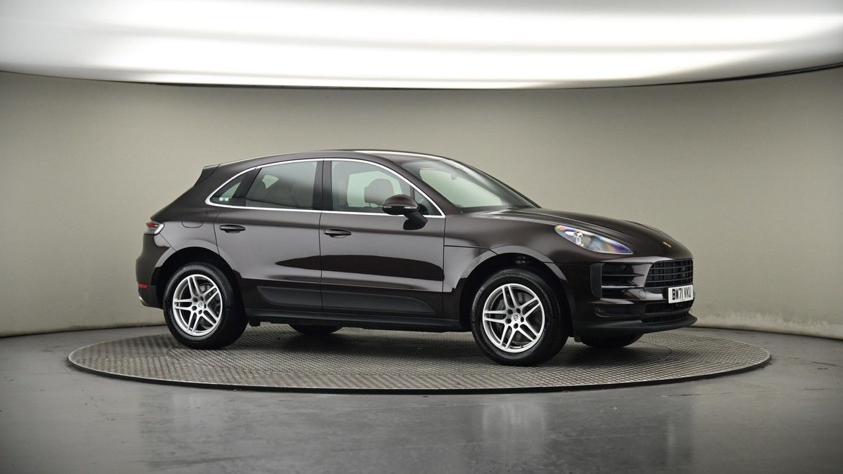 More views of Porsche Macan