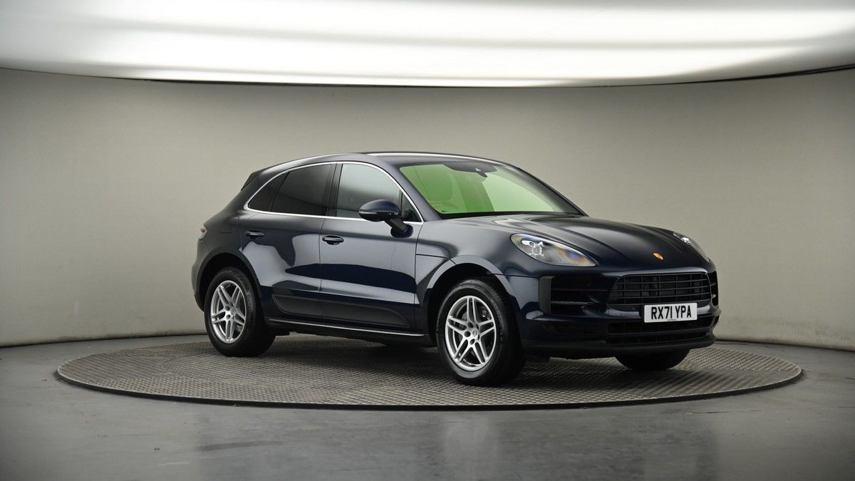 More views of Porsche Macan