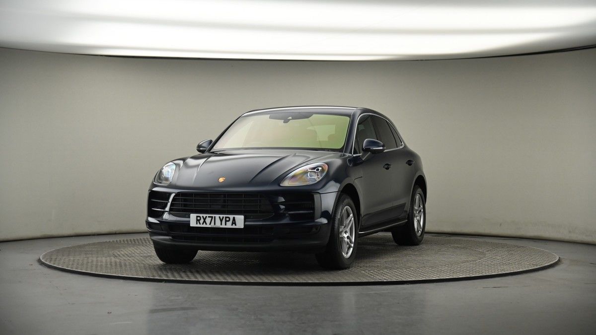 More views of Porsche Macan