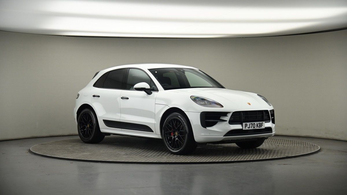 More views of Porsche Macan