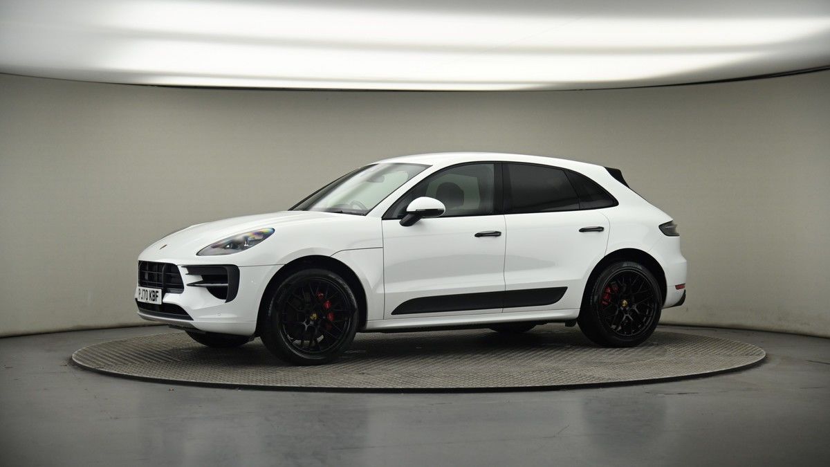 More views of Porsche Macan