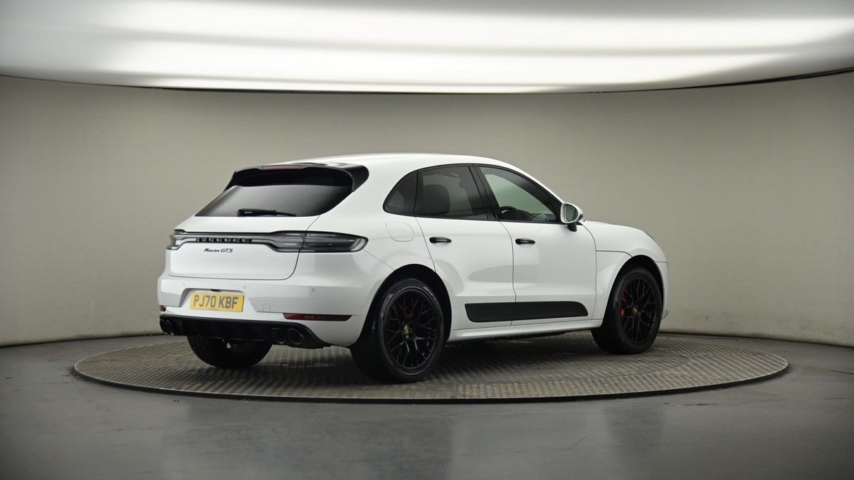 Porsche Macan Image 7