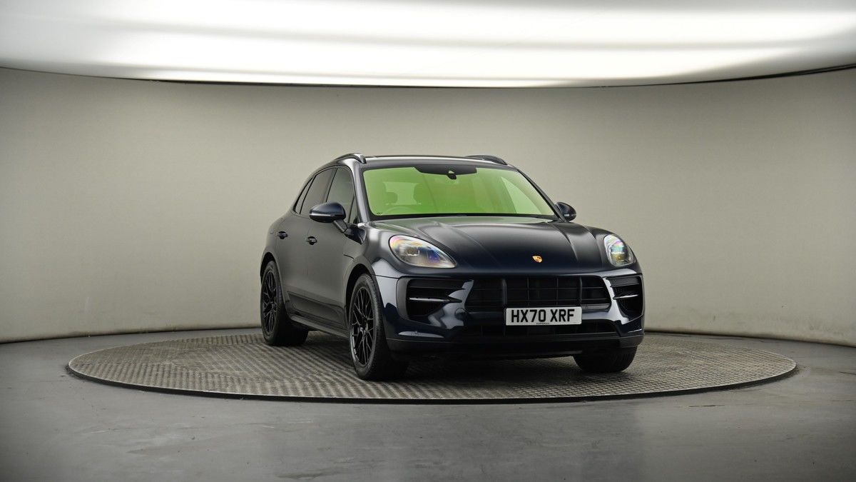 More views of Porsche Macan