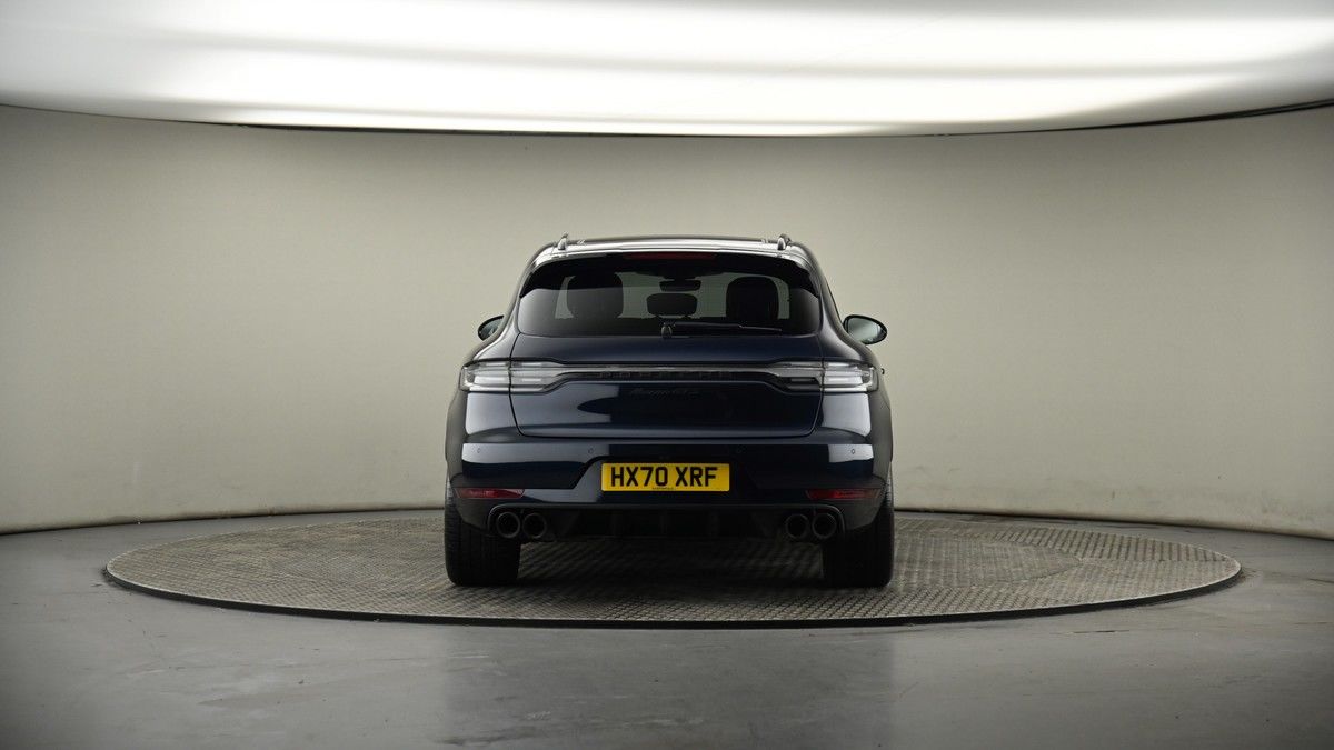 Porsche Macan Image 17