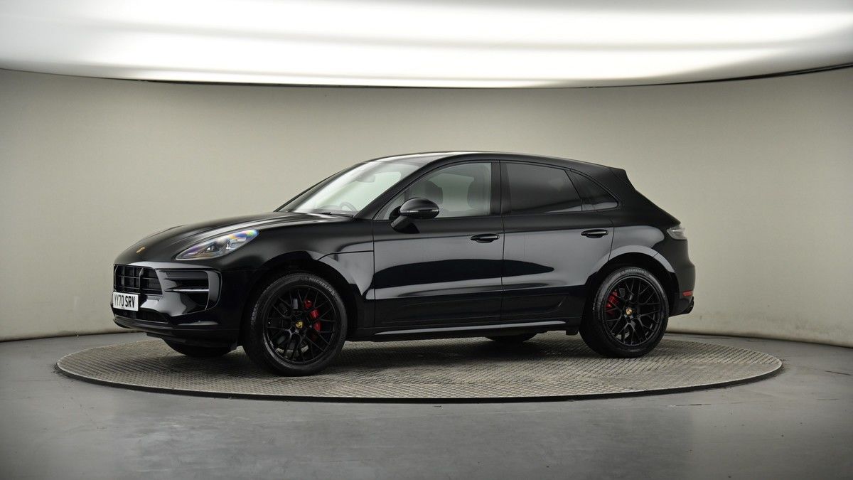 More views of Porsche Macan