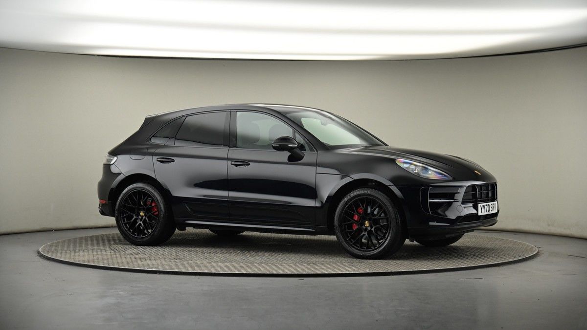 More views of Porsche Macan