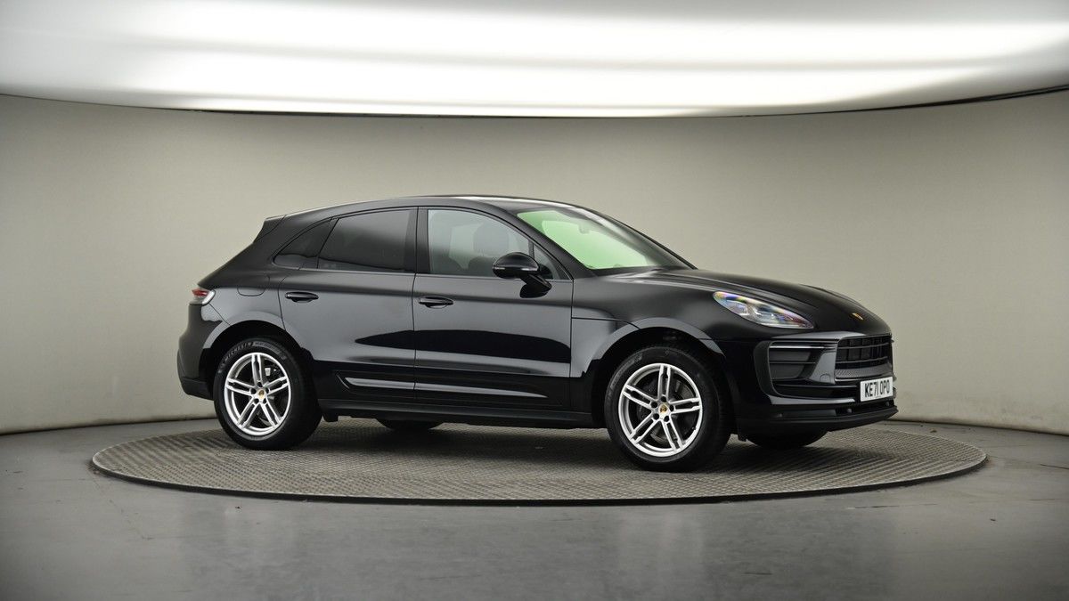 Porsche Macan Image 6