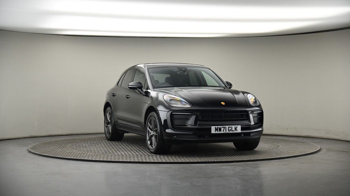 More views of Porsche Macan