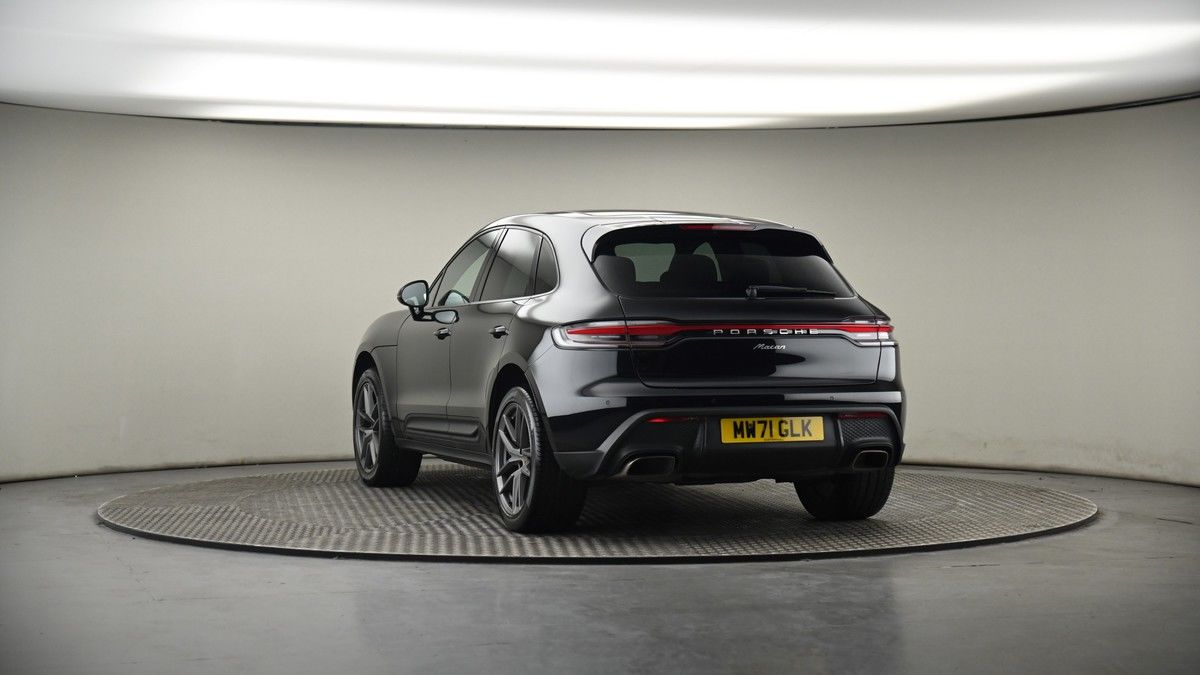 More views of Porsche Macan