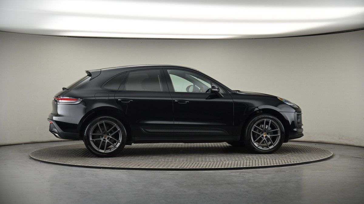 More views of Porsche Macan