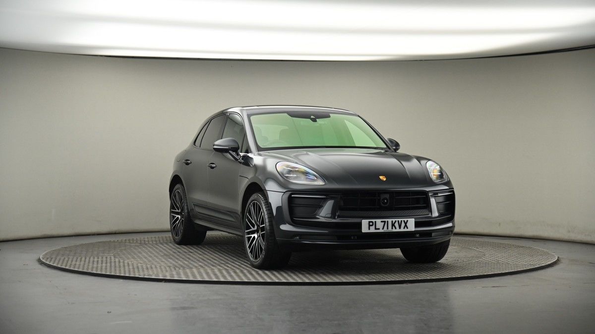 More views of Porsche Macan