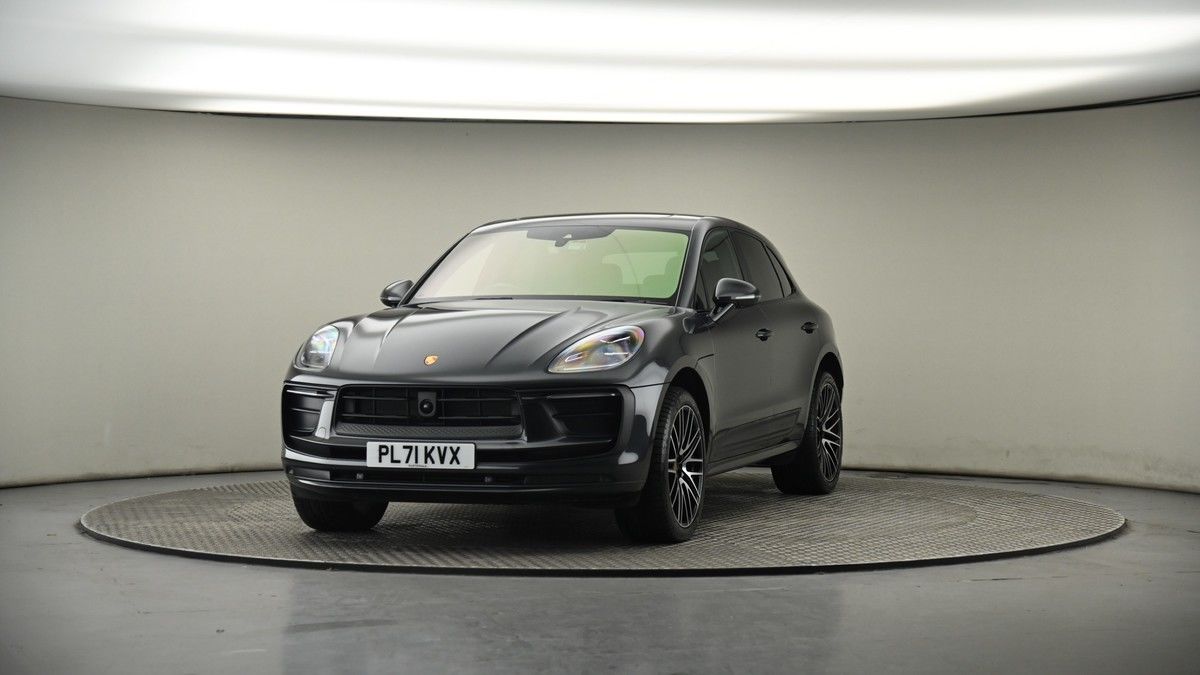 More views of Porsche Macan